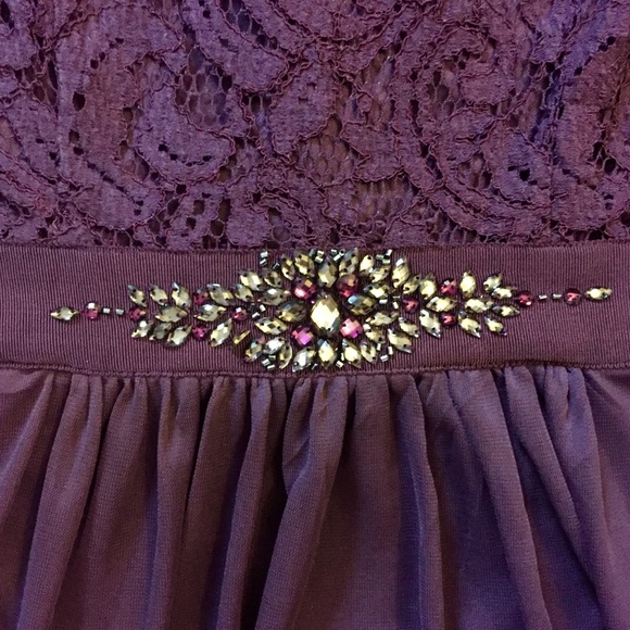 Adrianna Papell Illusion Neckline Cap Sleeve Dress - Picture 8 of 10